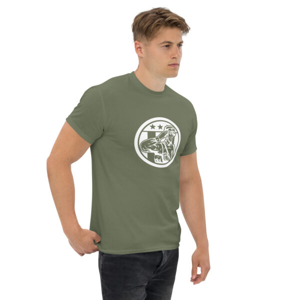 Saluting Soldier Military Green T-Shirt - Image 4